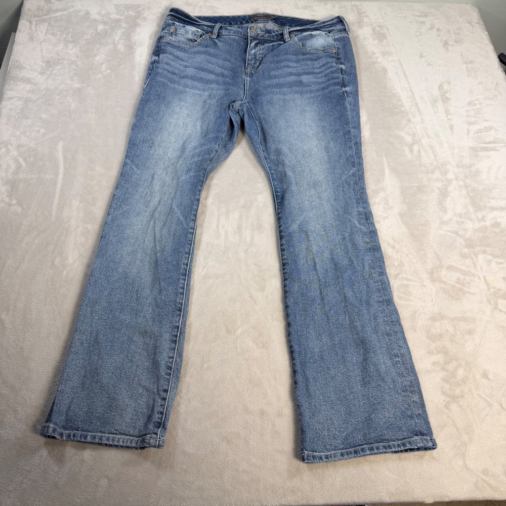 Torrid Mid-Rise Slim Boot Jeans Womens 12S Blue Cotton Blend Denim Everyday